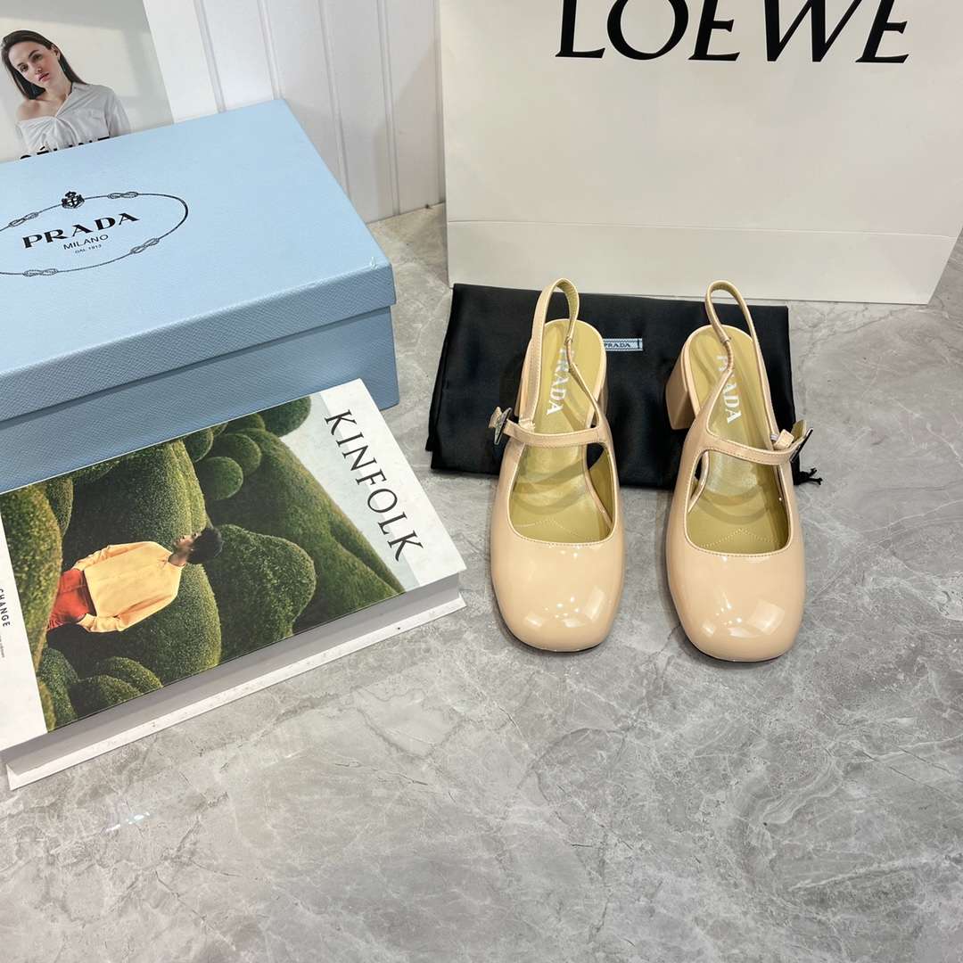 Pra*a Slingback Exull Pumps Cream For Women