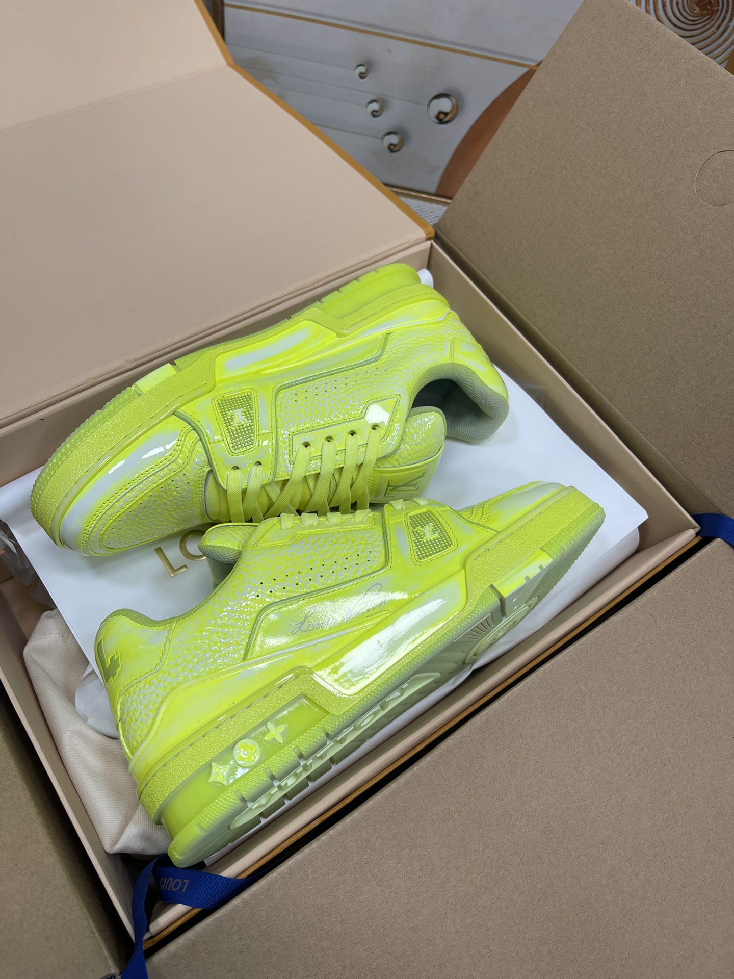 L0vis Vvtt0n Trainer Sneaker LV Yellow For Women