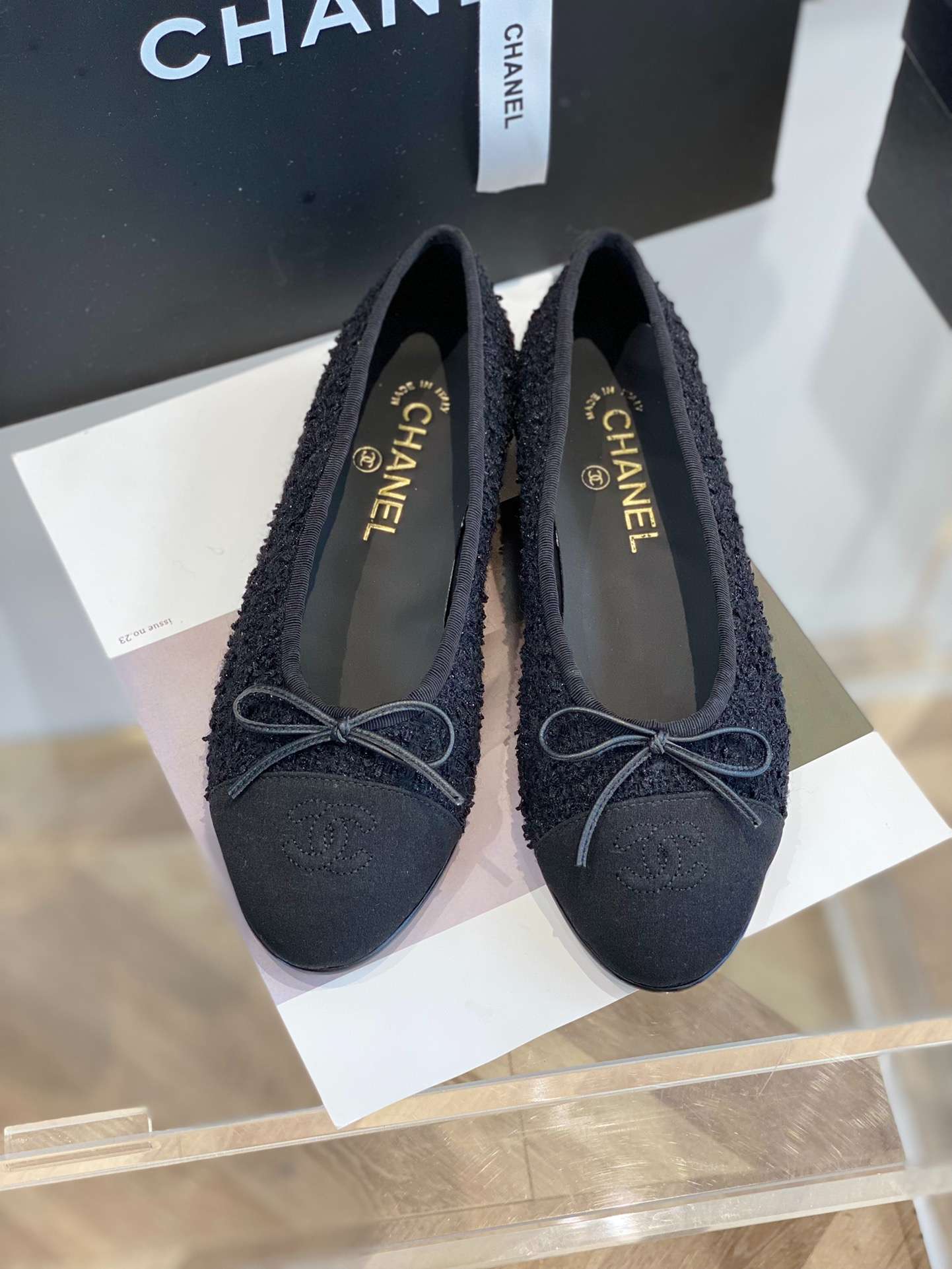 Ch**el Ballet Flats Black For Women