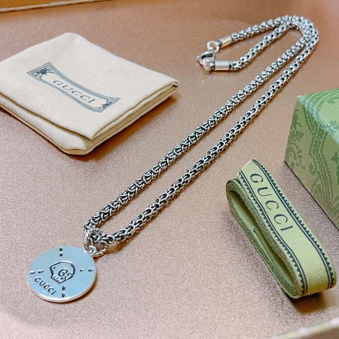 Gvc*1 Double G Necklace Silver For Women