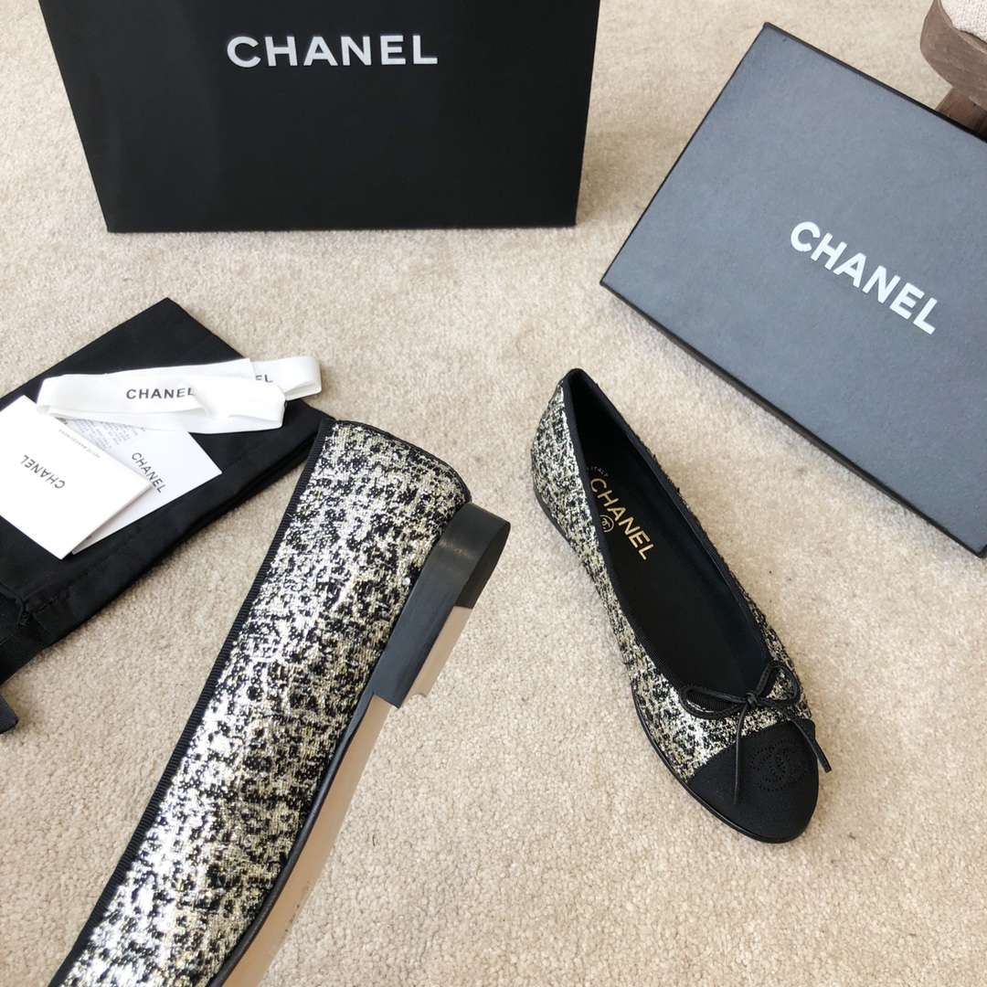 Ch**el Ballet Flats Black For Women