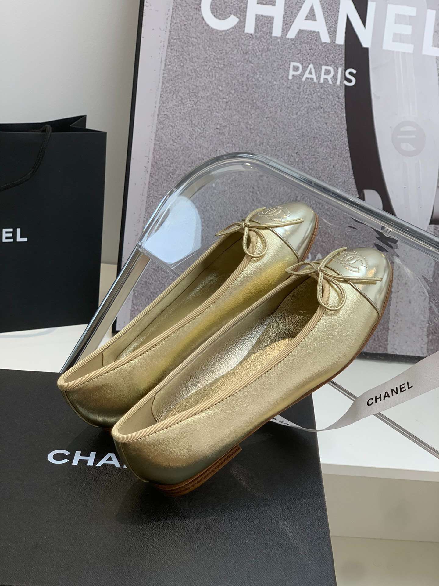 Ch**el Ballet Flats Gold For Women