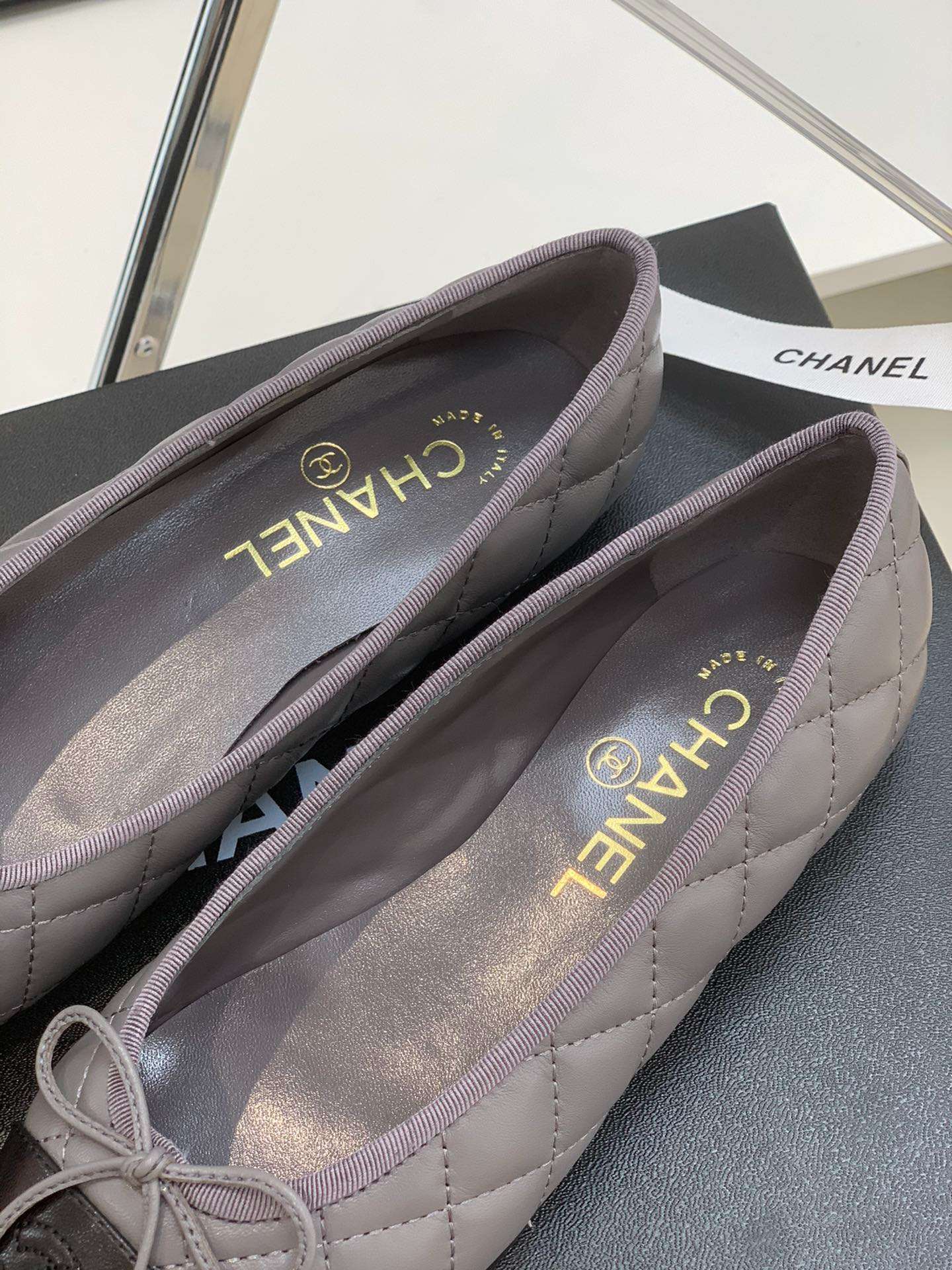 Ch**el Ballet Flats Dark Green For Women