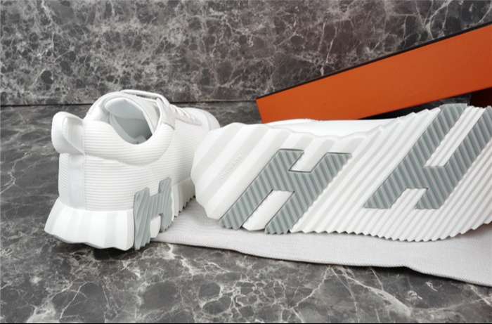 H**me5 Bouncing Sneaker White For Women