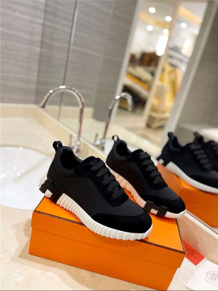 H**me5 Bouncing Sneaker Black For Women