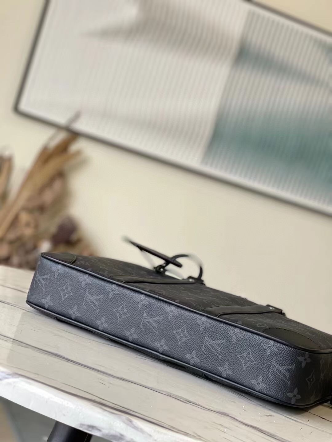 L0vis Vvtt0n Porte-Documents Voyage PM Black For Men 36.5cm / 14.4in M46457