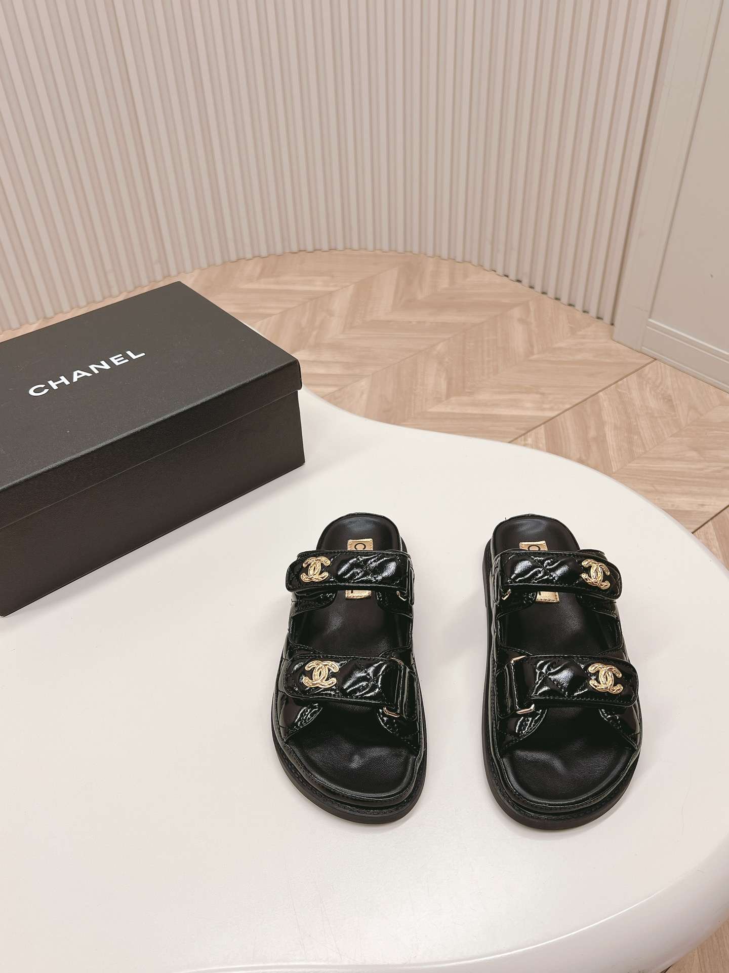 Ch**el Sandals With Ch**el Logo Black For Women