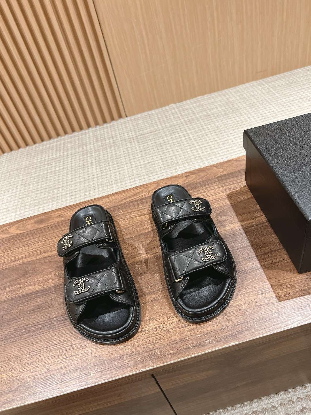 Ch**el Sandals With Ch**el Logo Black For Women