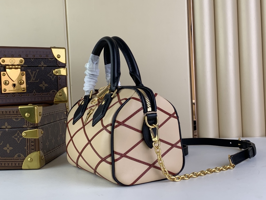 L0vis Vvtt0n Speedy Bandouliere 20 Beige For Women 8 in/ 20.5 cm M24261