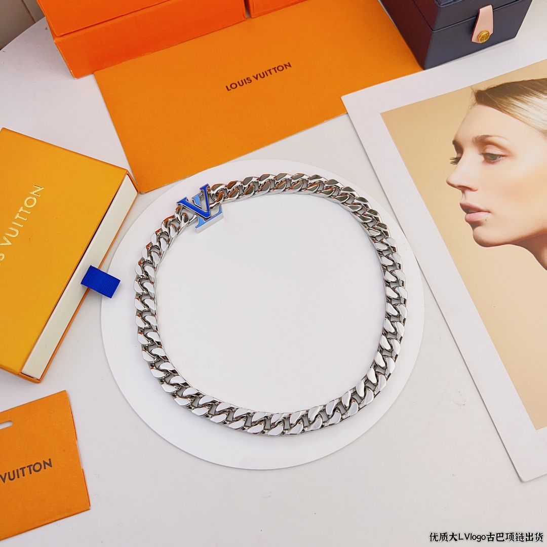 L0vis Vvtt0n Chain Necklace Silver For Women