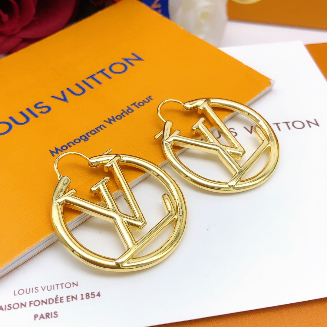 L0vis Vvtt0n Latest Earrings Gold For Women
