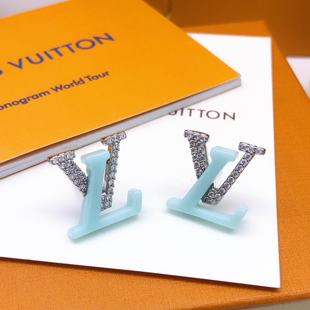 L0vis Vvtt0n Studded D1am0nd Earrings Silver For Women