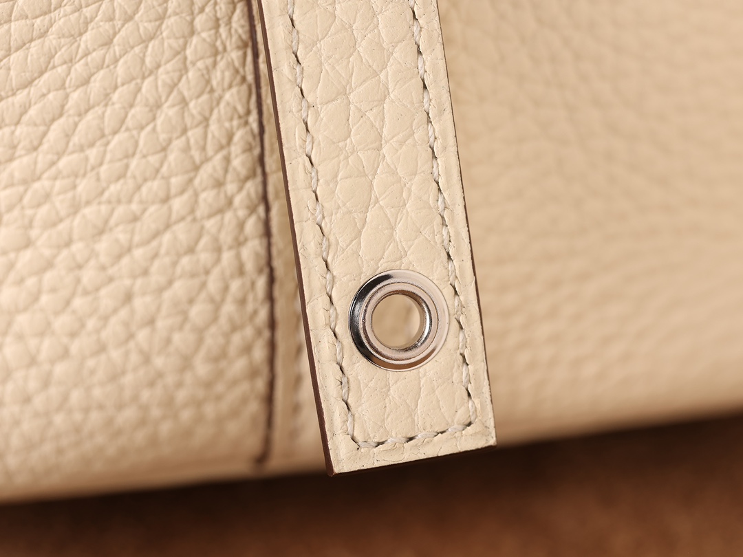 H**me5 Picotin Lock 18 Cream Bag For Women, Women’s Handbags 7.1in/18cm