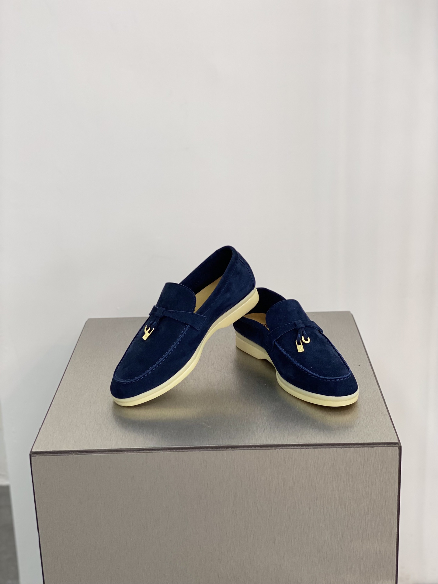 L0r0 P1ana Summer Charms Walk Loafers Blue Fluorite For Women – FAE5444 W13O