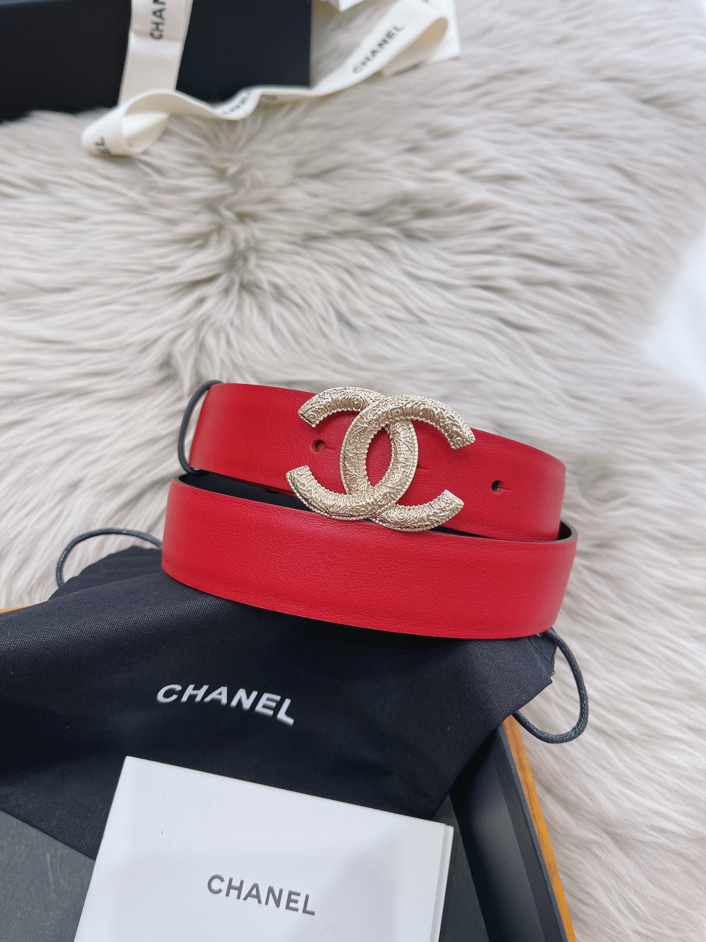 Ch**el Attach Stone Metal CC Belt Red For Women