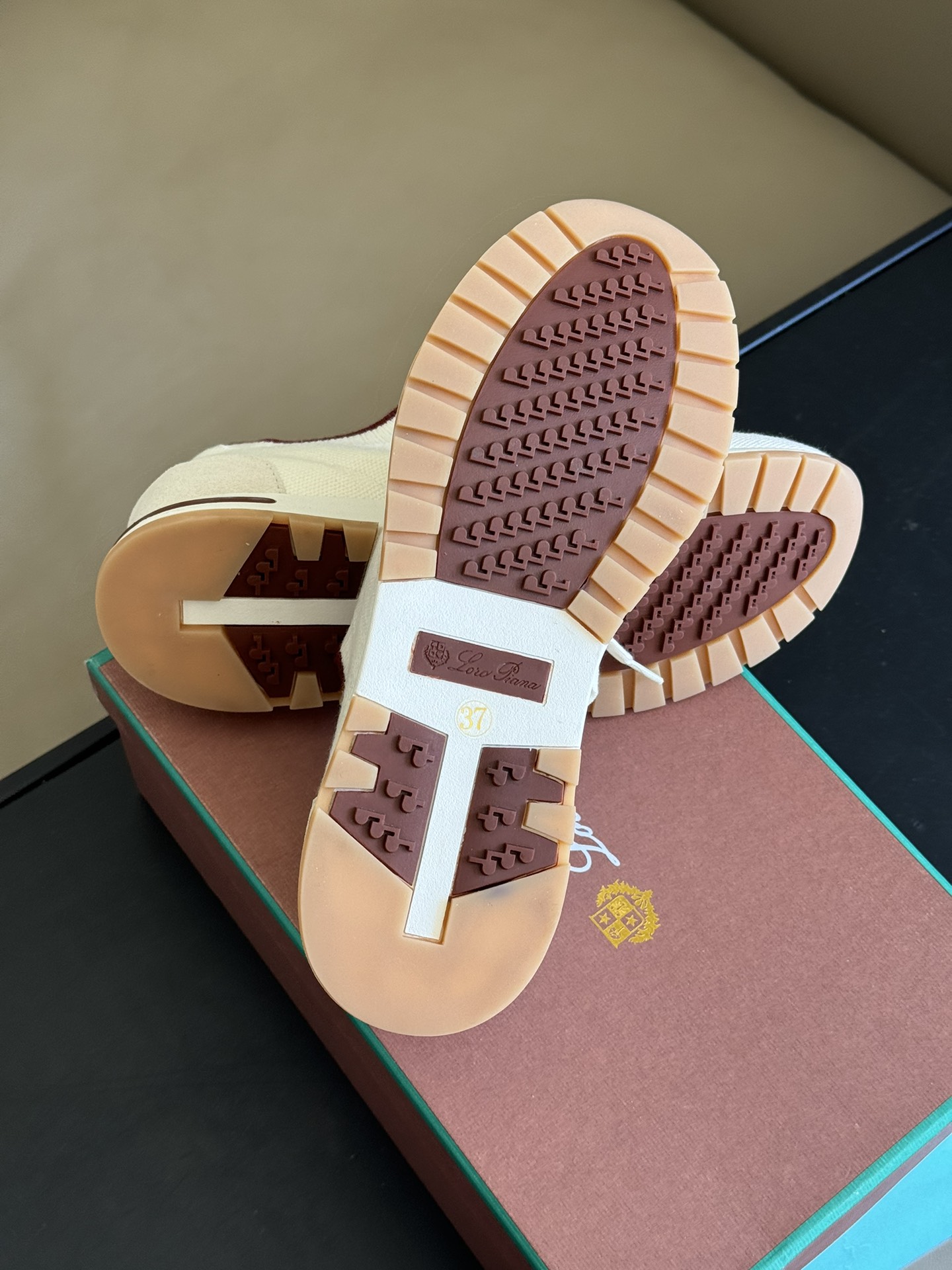 L0r0 P1ana Loro 360 LP Flexy Walk Sneakers Pure Dunes Mel For Women – FAN9467 106O