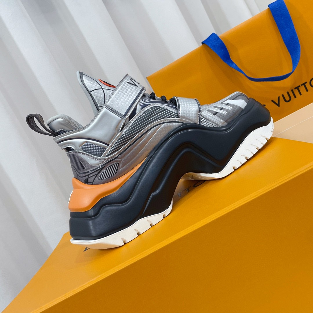 L0vis Vvtt0n LV Archlight 2.0 Platform Sneaker Silver For Women 1AB13N