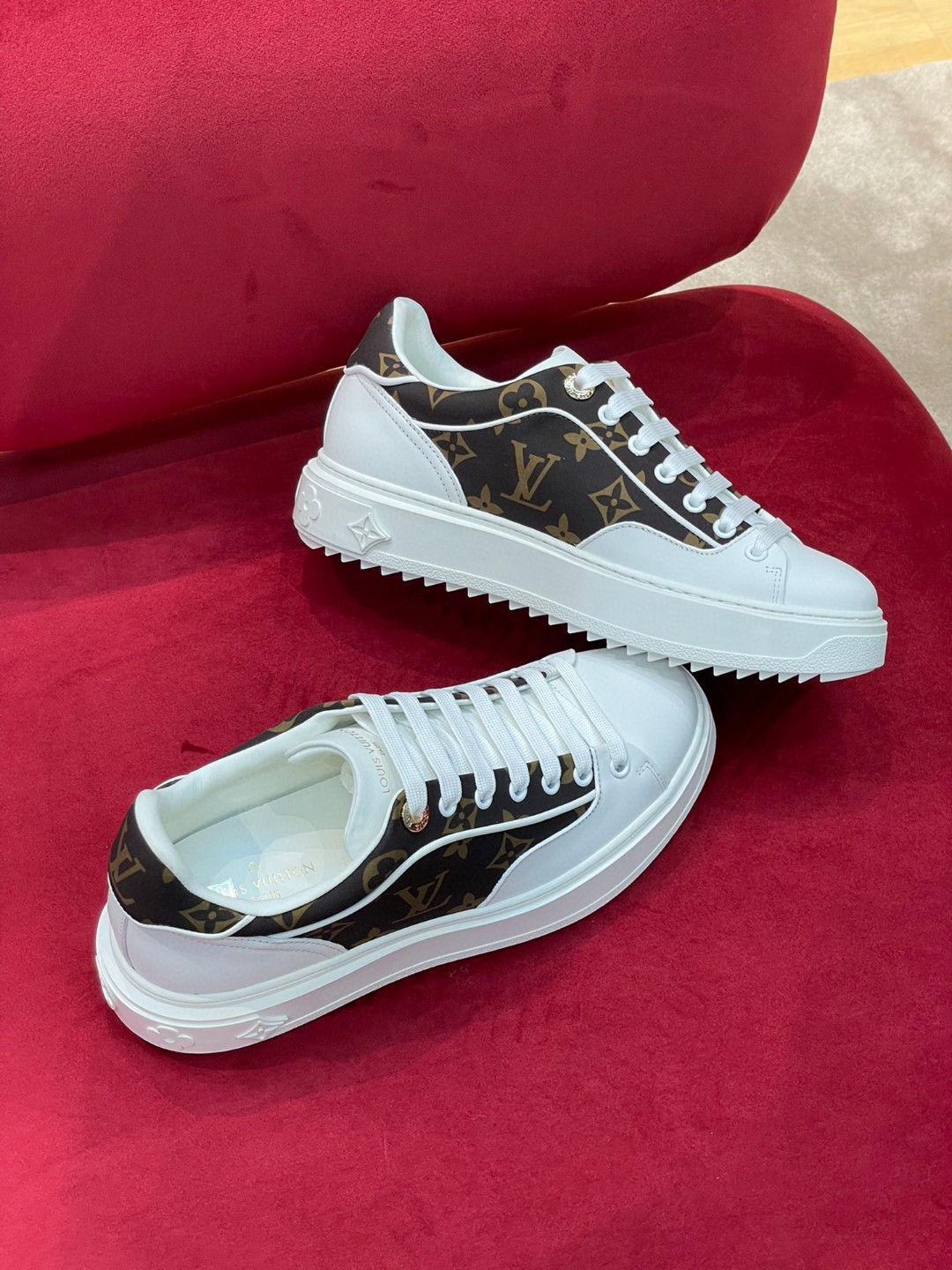 L0vis Vvtt0n Time Out Sneaker Brown For Women 1AAP2U