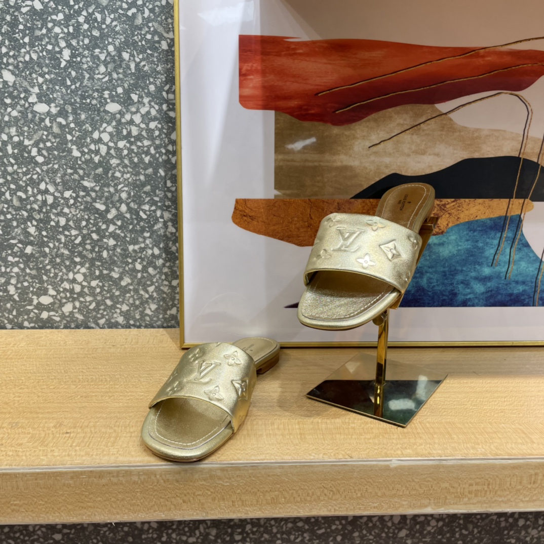 L0vis Vvtt0n Women’s Revival Flat Mule Gold For Women LV 1A9QKC