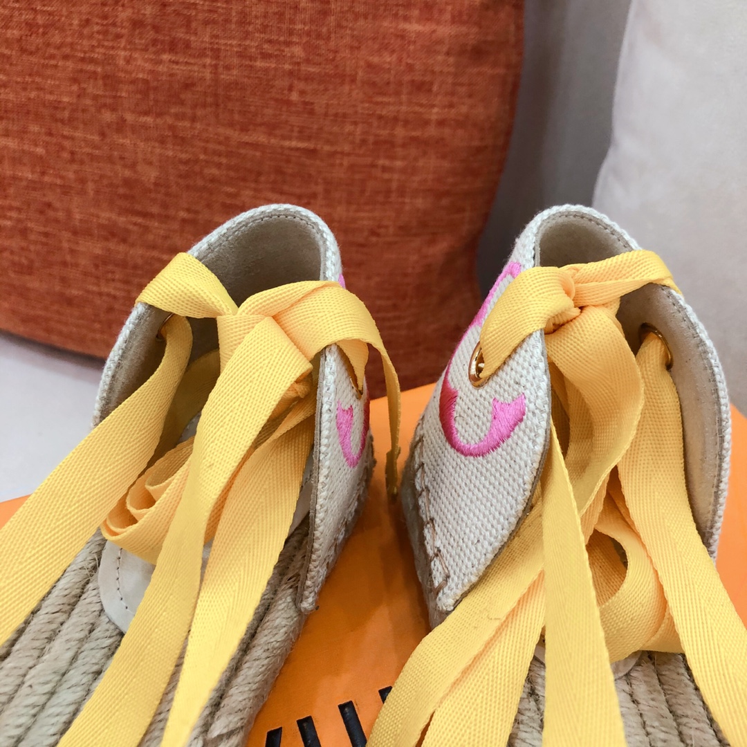 L0vis Vvtt0n Women’s Starboard Flat Espadrille Pink For Women LV