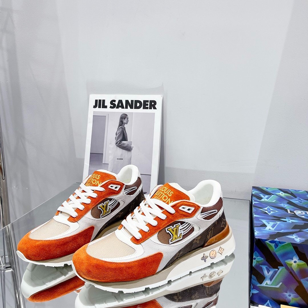L0vis Vvtt0n Run Away Sneaker Monogram Material Orange For Women LV