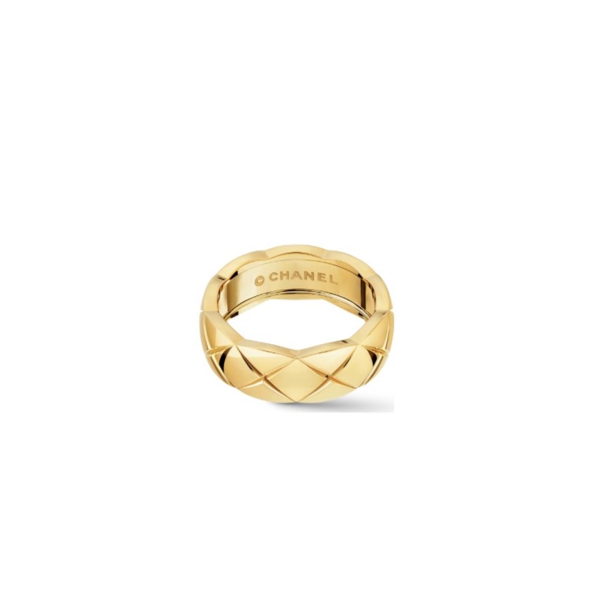 Ch**el Coco Crush Ring Yellow Gold Small Version For Women J10571