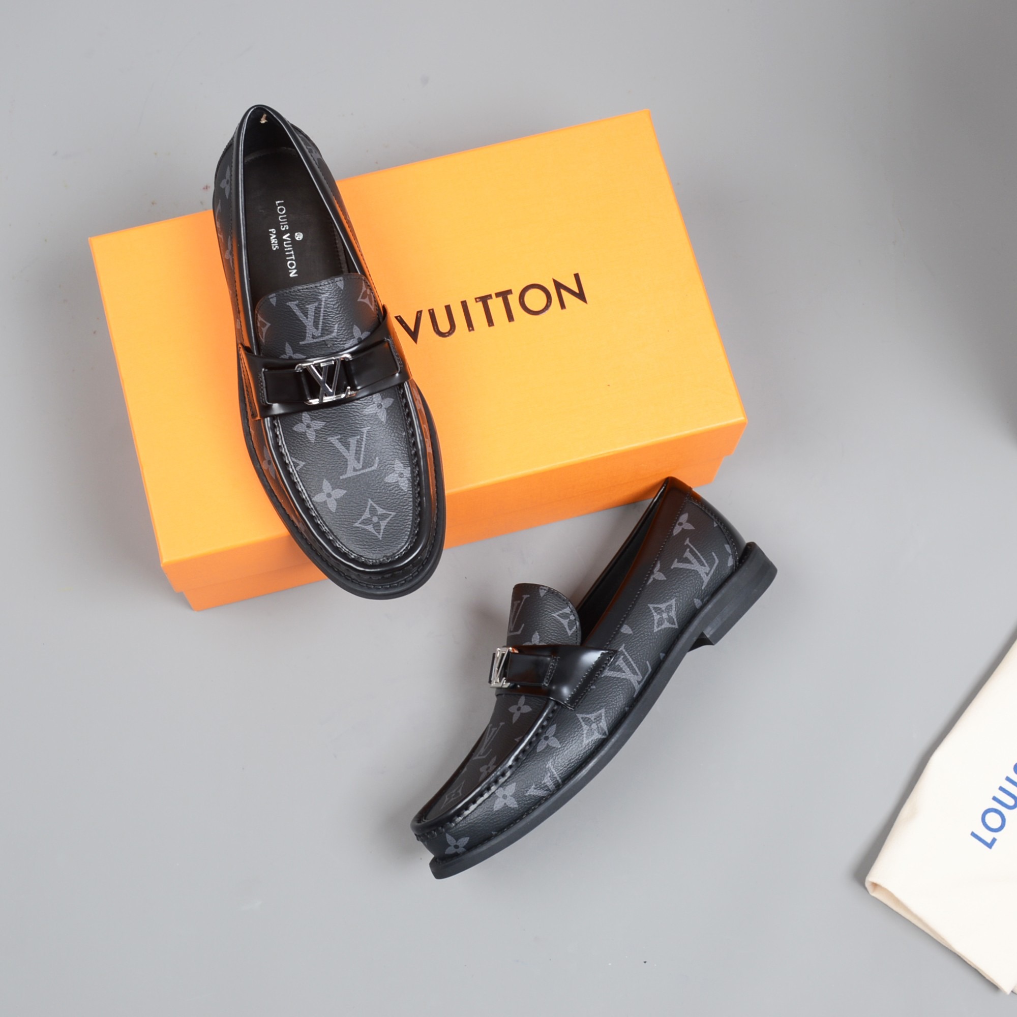 L0vis Vvtt0n Monte Carlo Mocassin in Black Monogram Canvas for Men