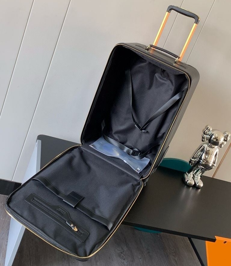 Ch**el Classic CC Logo Suitcase Black 20.4in/52cm