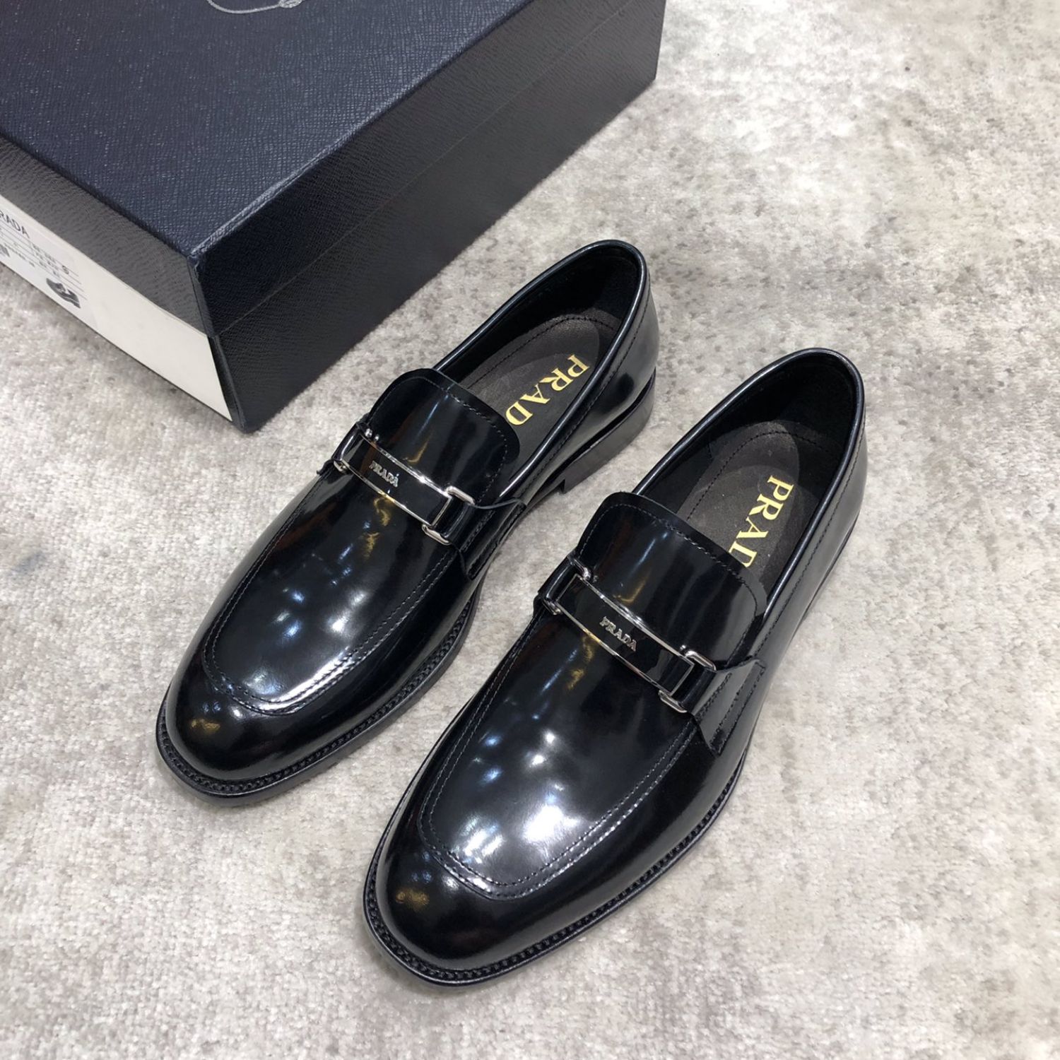 Pra*a Leather Loafer Black For Men
