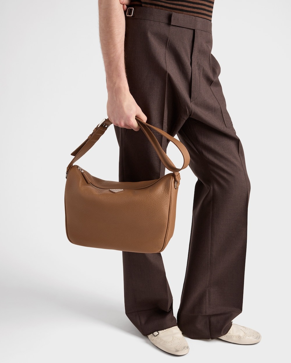 Pra*a Leather Shoulder Bag Cognac For Men 30cm/12in – 2VH182_2BBE_F0046_V_DOF