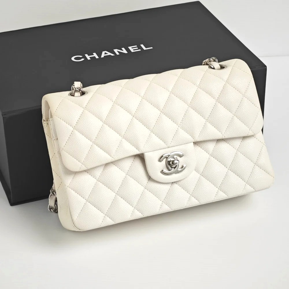 [True-to-ORIGINAL] Ch**el Small Classic Double Flap White Silver-Toned For Women 9in/23cm