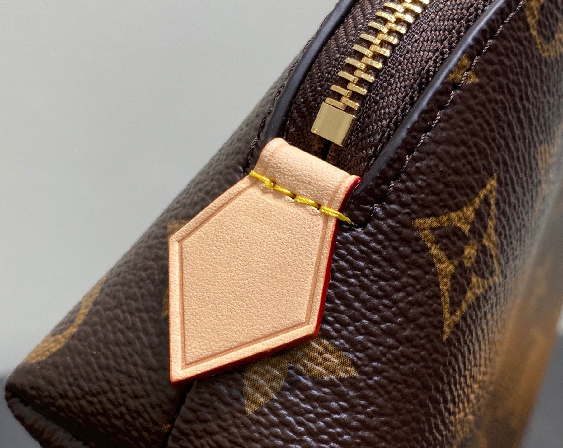 L0vis Vvtt0n LV x TM Cosmetic Pouch PM Monogram For Women 7.5in/19cm M13766