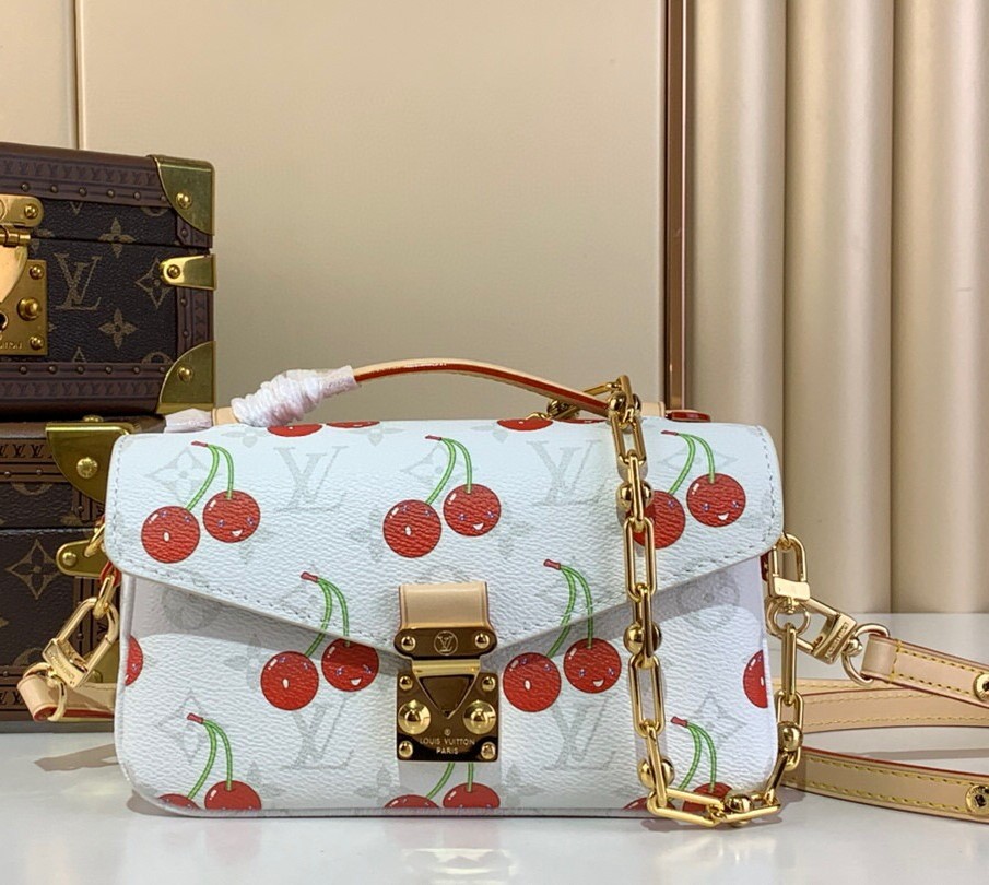 [True-to-ORIGINAL] L0vis Vvtt0n LV x TM Pochette Métis East West Cherry Canvas For Women 8.5in/21.5cm M14231