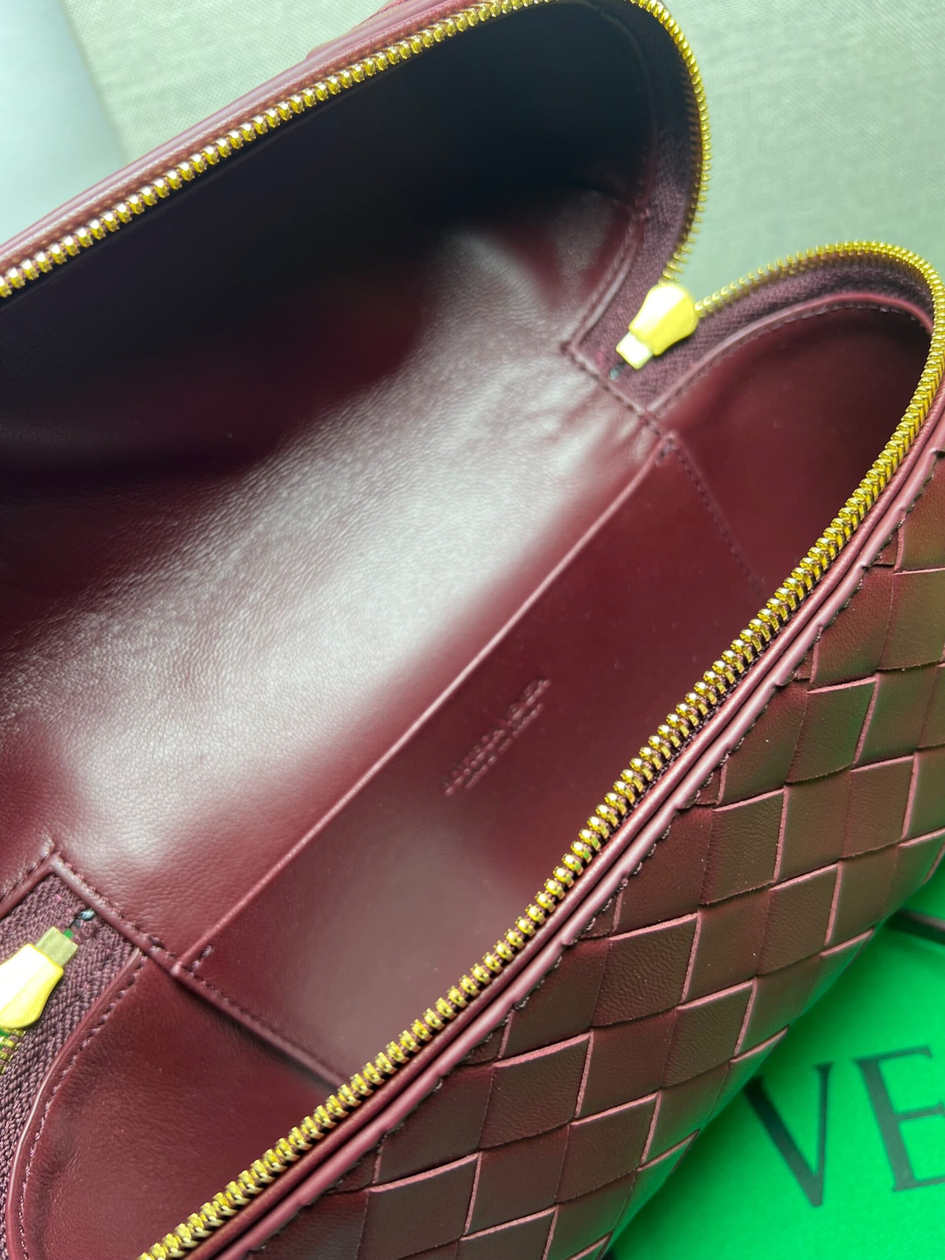 [True-to-ORIGINAL] B0tt*ga Ven*ta Bang Bang Barolo For Women 23cm/9.1in 789109V3IV12247