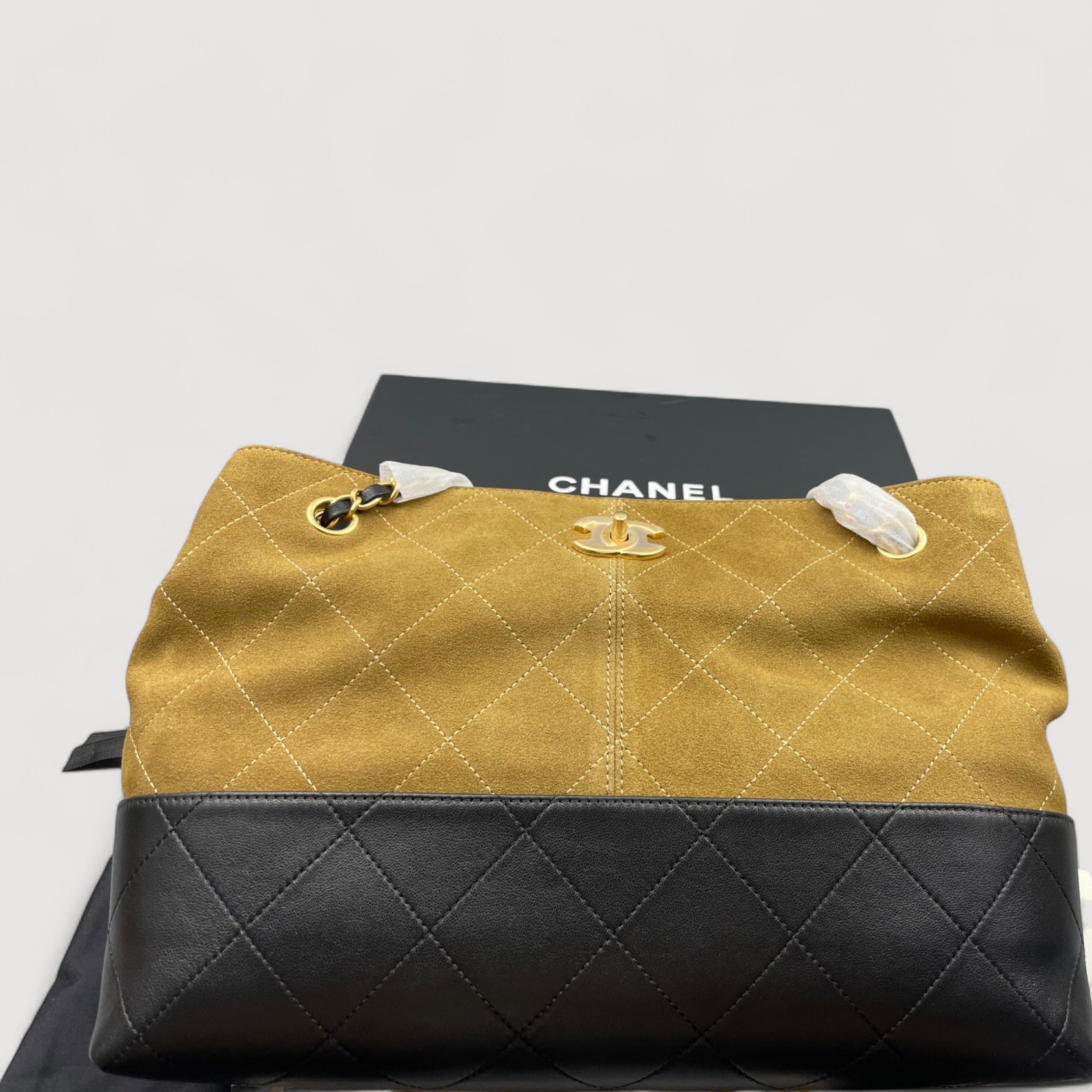 [True-to-ORIGINAL] Ch**el Small Shopping Bag Beige/Black For Women 14.2in/36cm AS5634-B20827-U1536