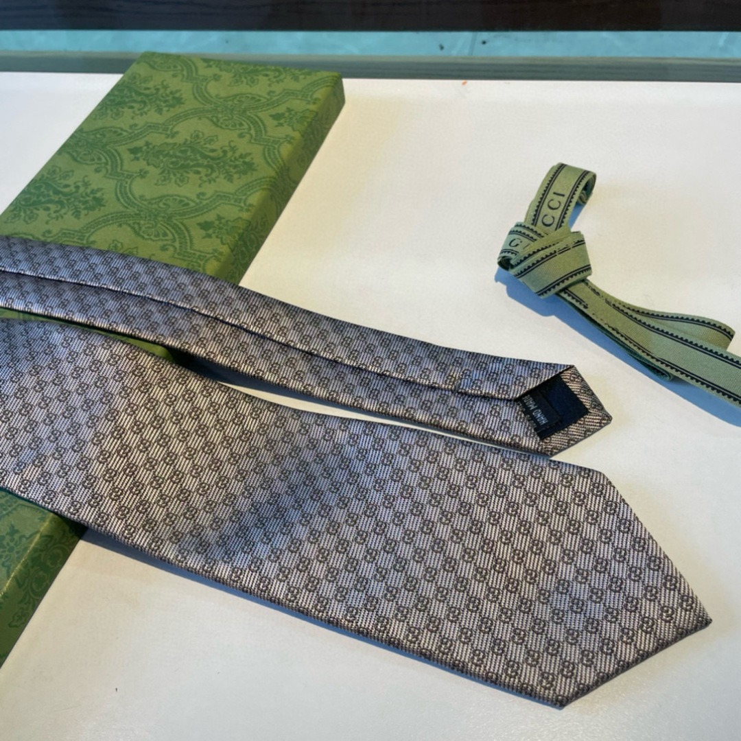 Gvc*1 Monogram Interlocking G Jacquard Tie Light Grey For Men