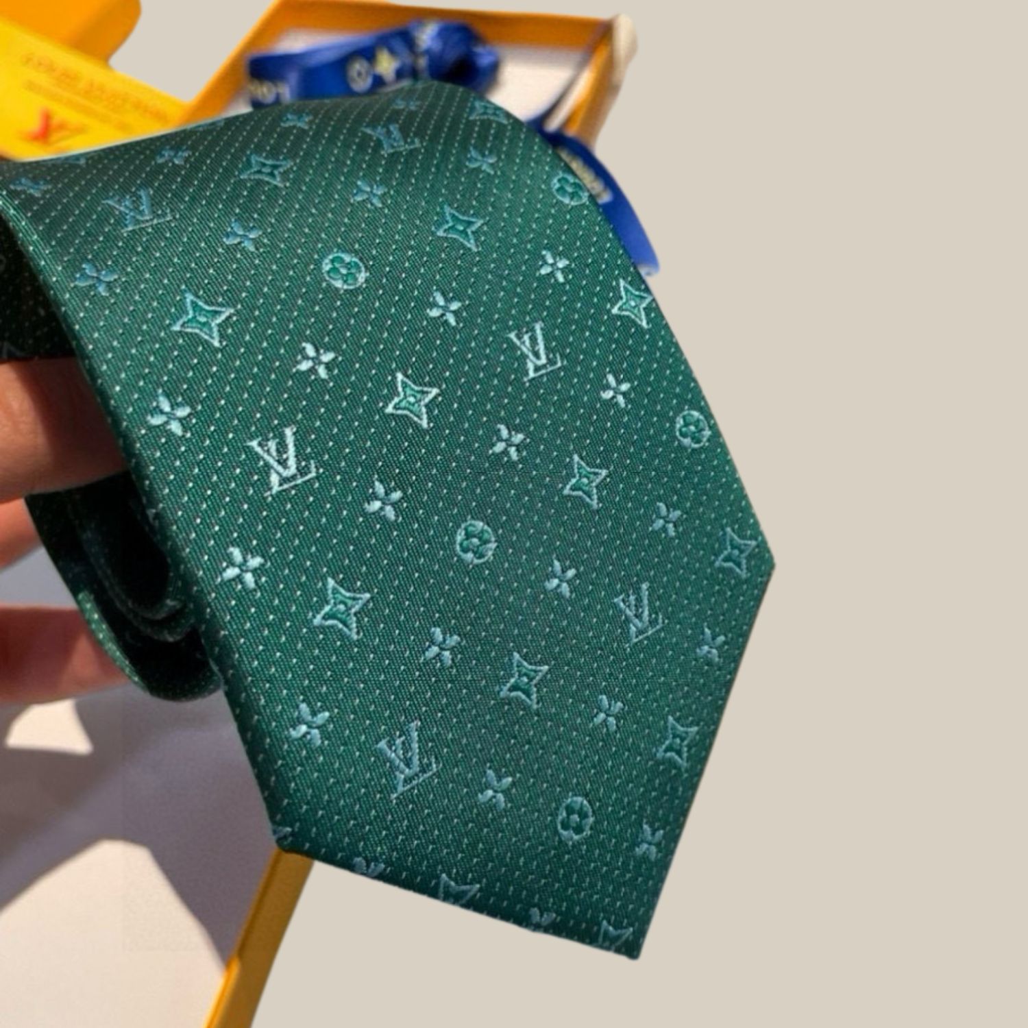 L0vis Vvtt0n Signature Monogram Silk Tie Green For Men