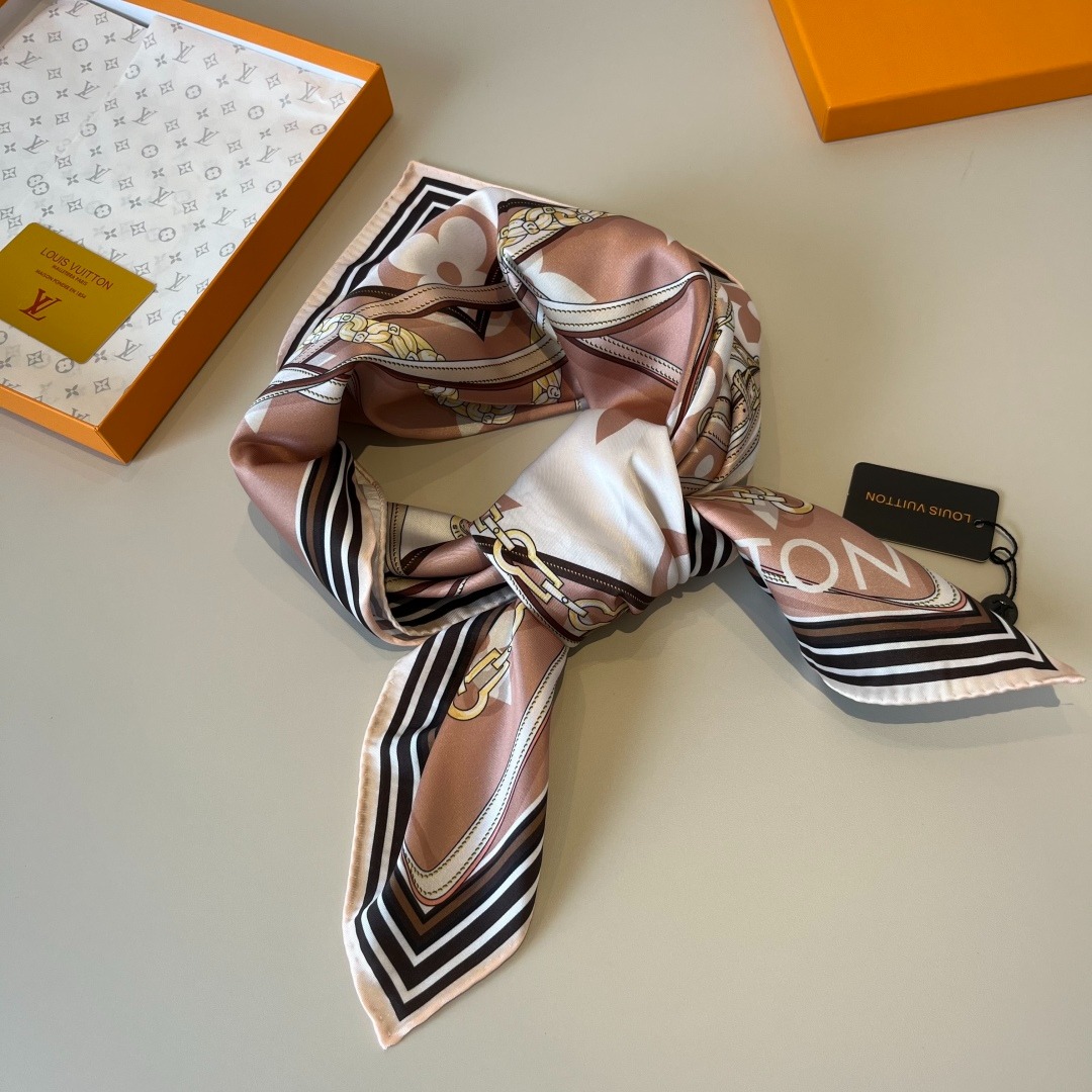 L0vis Vvtt0n Ultimate Monogram Square 90 Scarf Dune For Women 35.4in/90cm M79587