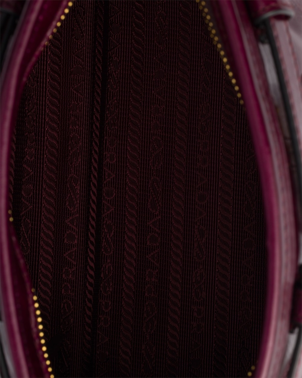 [True-to-ORIGINAL] Pra*a Bonnie Small Shoulder Bag Burgundy 26cm/10in – 1BH215_2CYR_F0LV7_V_OOO