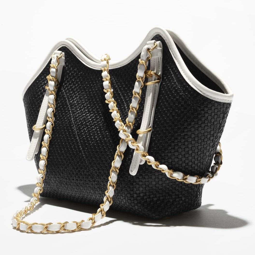 Ch**el Small Shopping Bag Black Raffia For Women 11in/28cm AS6015-B22594-U5559