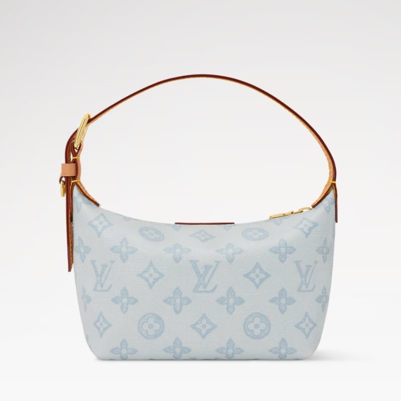 L0vis Vvtt0n Pochette Hills Shoulder Bag 7.3in/ 18.5cm Monogram Origine Bleu Courrier Gold Hardware For Women M28250