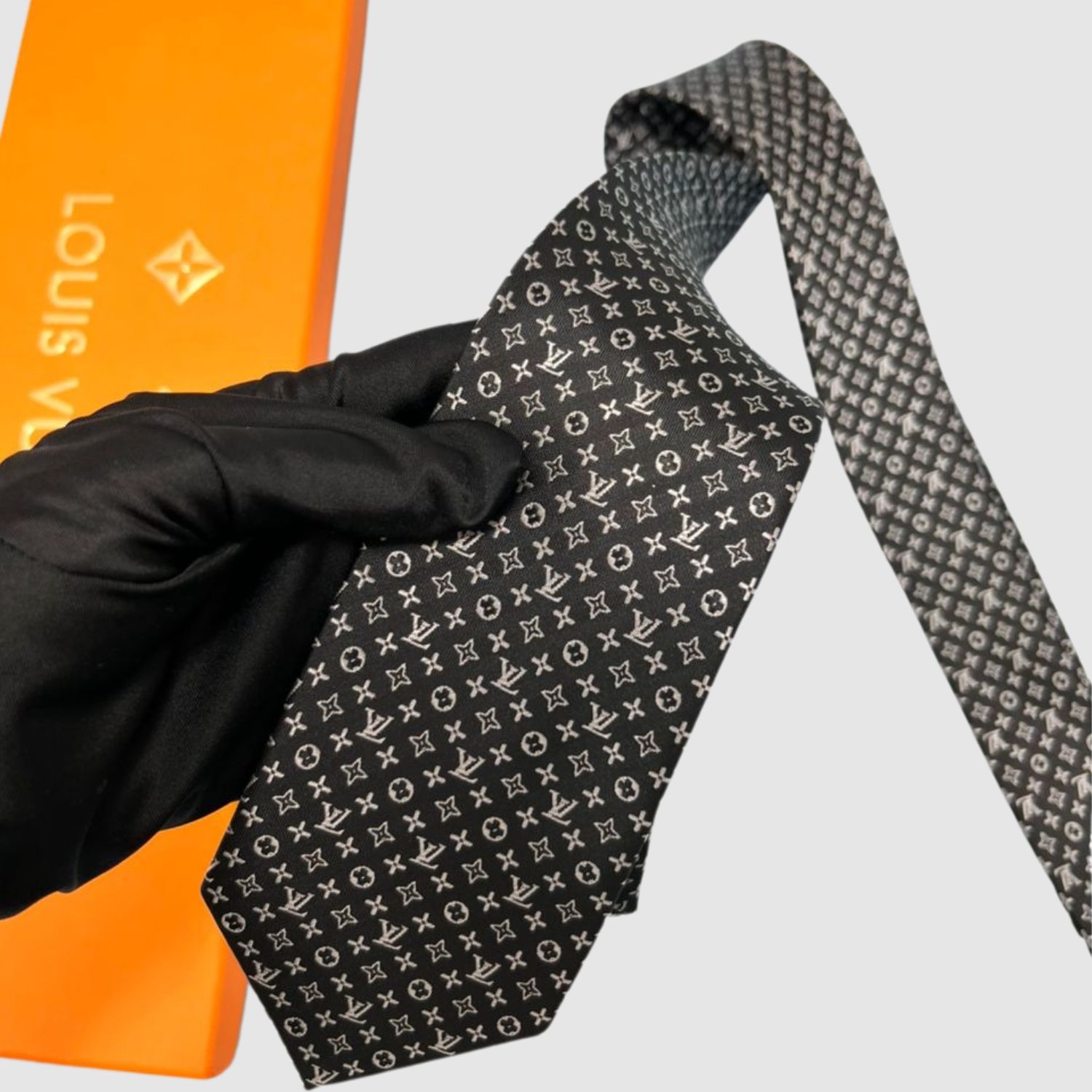 L0vis Vvtt0n Monogram Classic Tie Black LV Men Tie