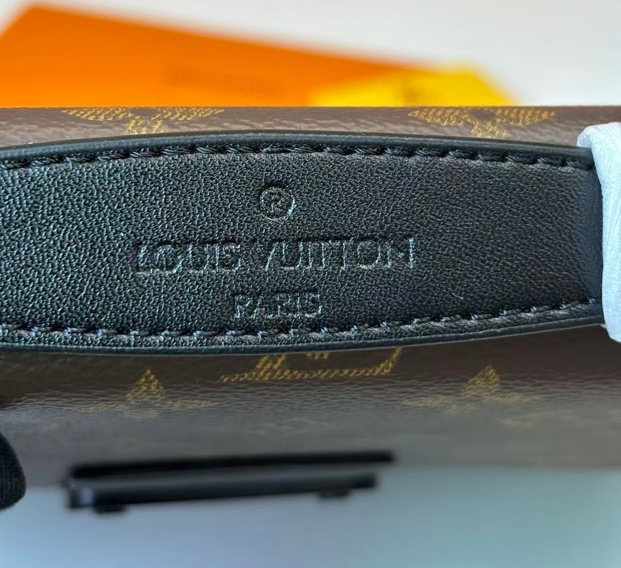 L0vis Vvtt0n S-Lock Briefcase Monogram Canvas For Men, Men’s Bags, Shoulder And Crossbody Bags 14.6in/37cm LV