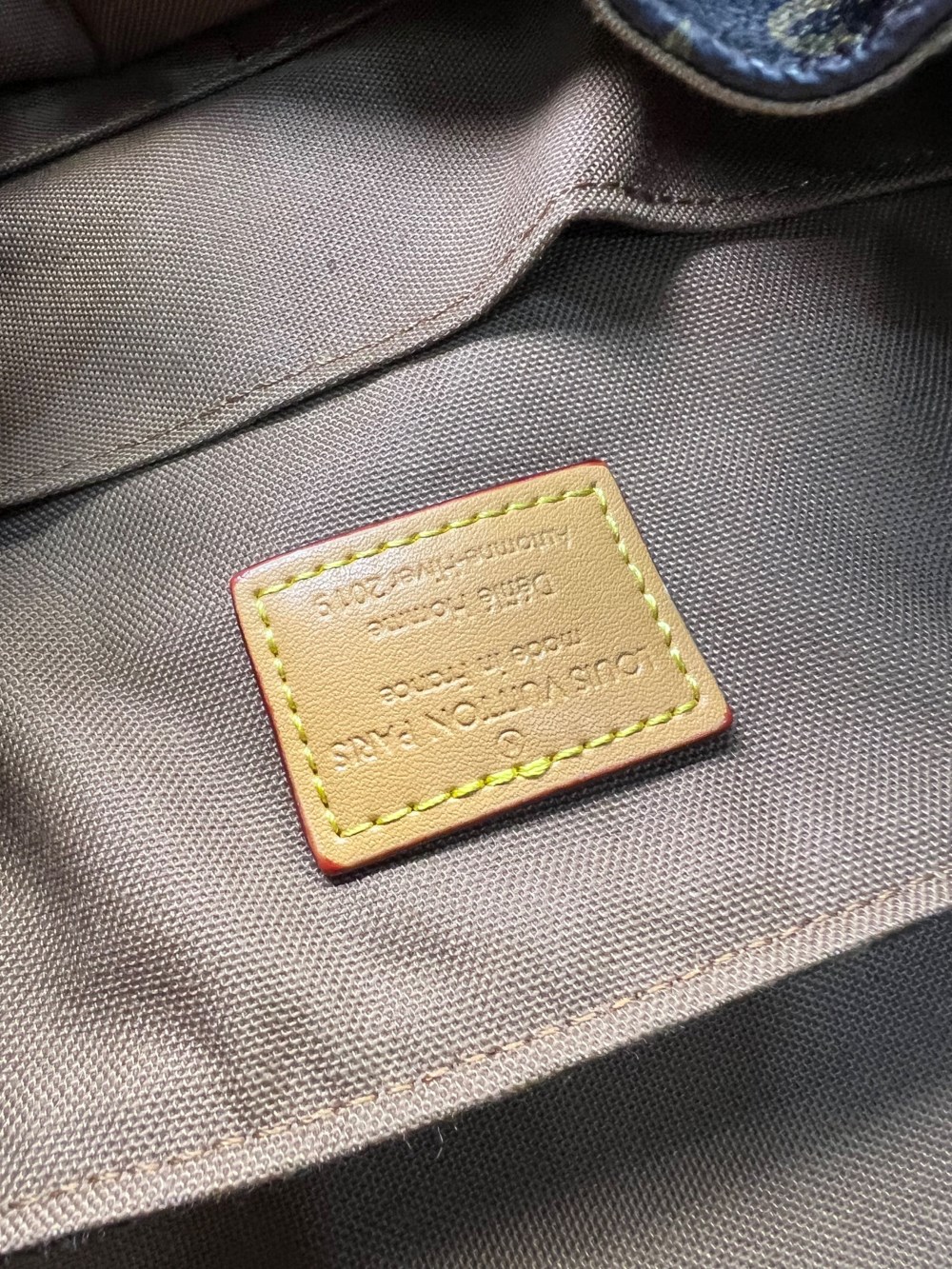 L0vis Vvtt0n Trio Backpack Monogram Canvas By Virgil Abloh For Men, Men’s Bags 44cm LV M44658