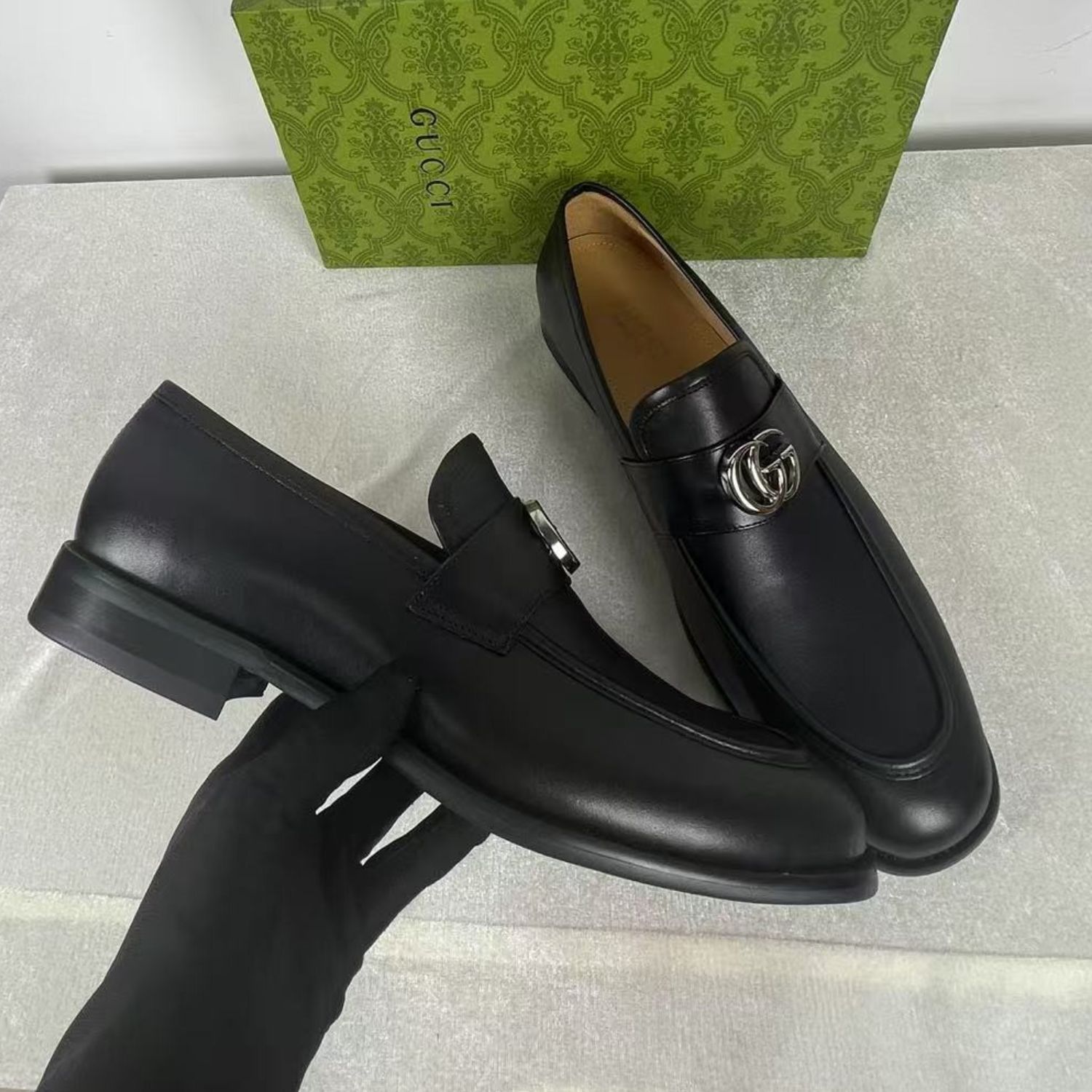 Gvc*1 Loafer With Interlocking G Black For Men