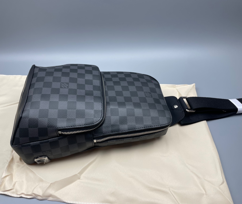 L0vis Vvtt0n Avenue Sling Bag Damier Graphite Canvas For Men, Men’s Bags, Shoulder And Crossbody Bags 12.2in/31cm LV N41719