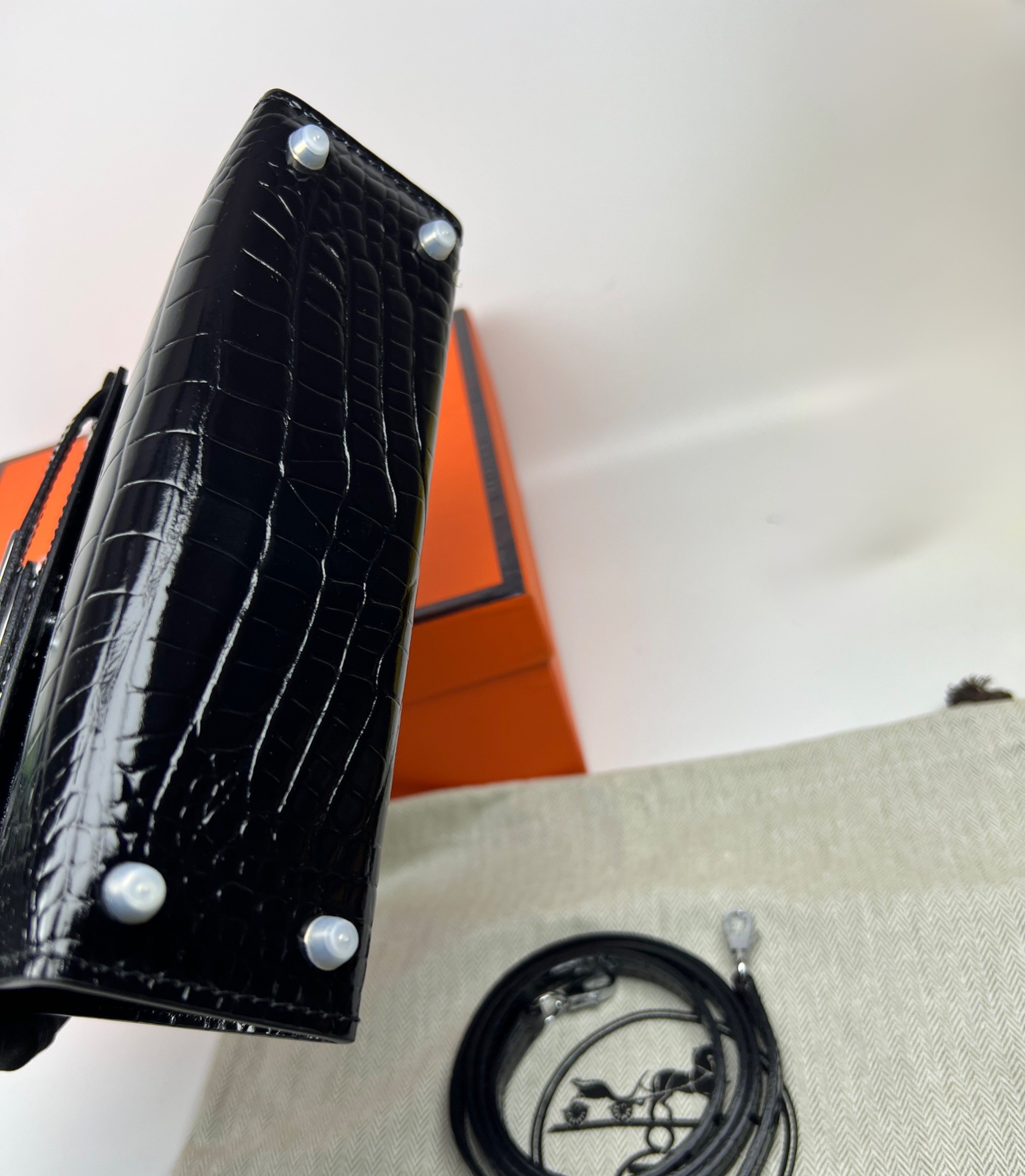 H**me5 Mini Kelly 19 Black Silver Toned Hardware Bag For Women, Women’s Handbags, Shoulder Bags 7.5in/19cm