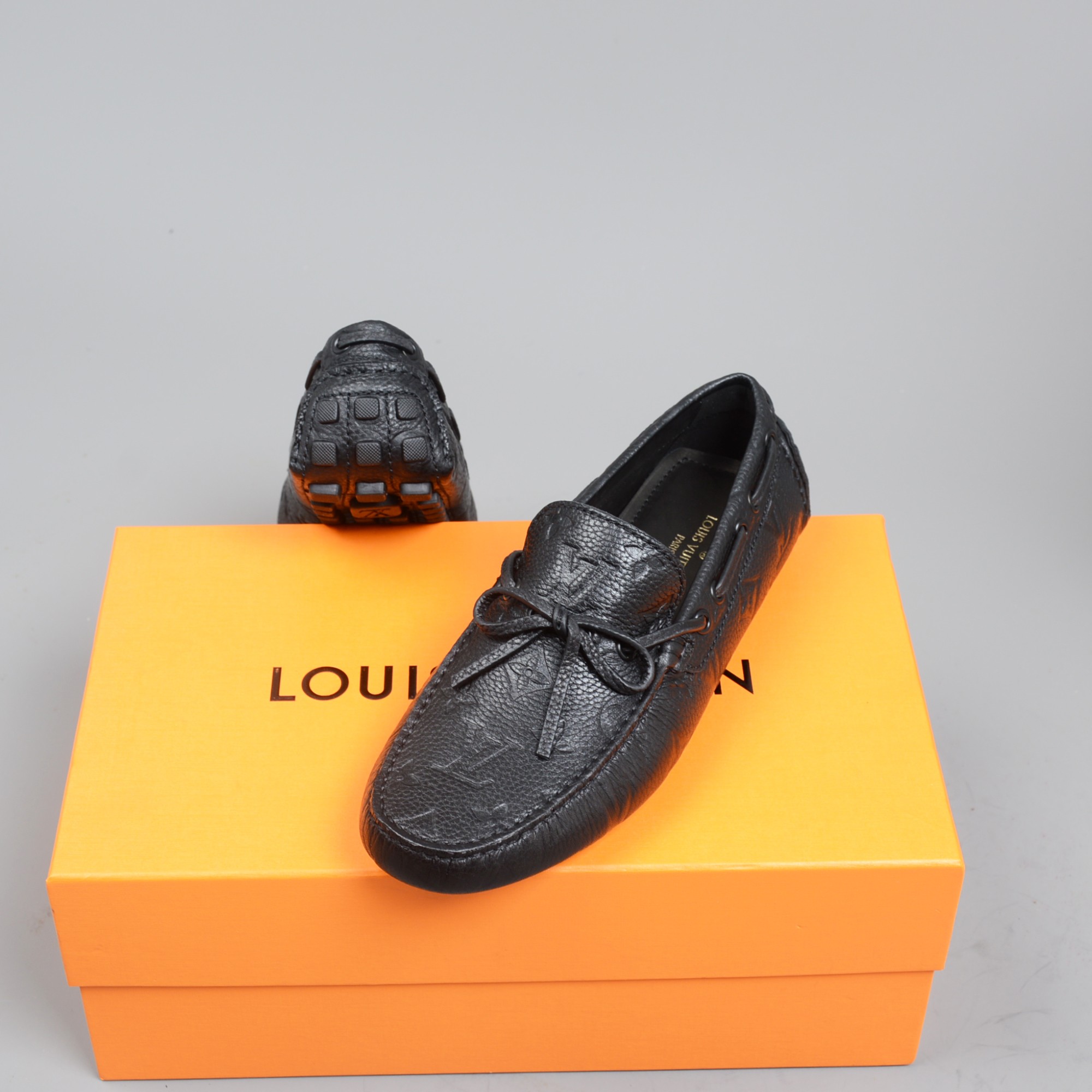 L0vis Vvtt0n Driver Moccasin Black Virgil Abloh For Men LV