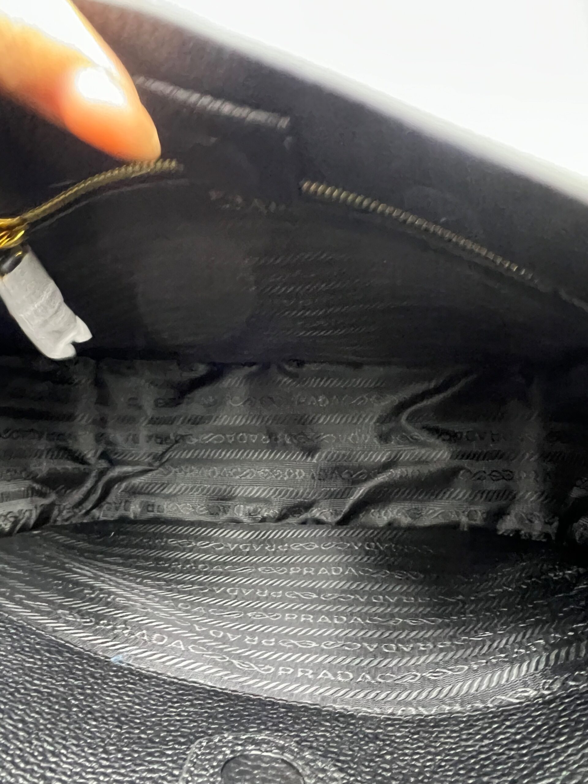 Pra*a Medium Leather Bag Black For Women 11in/28cm 1BC073_2DKV_F0632_V_7NO