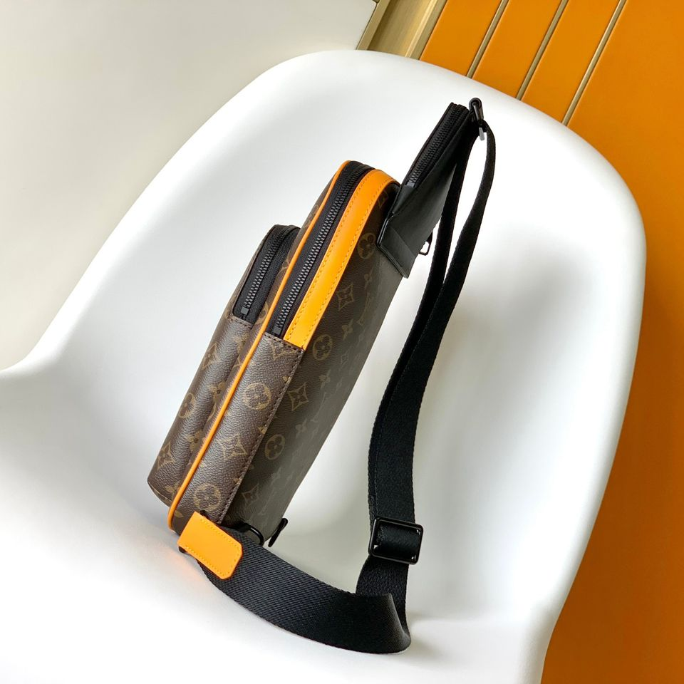 L0vis Vvtt0n Avenue NM Slingbag Brown For Men 31cm/ 12.2 in M46718